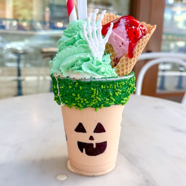 Summerween Shake in a jack-o-lantern cup.